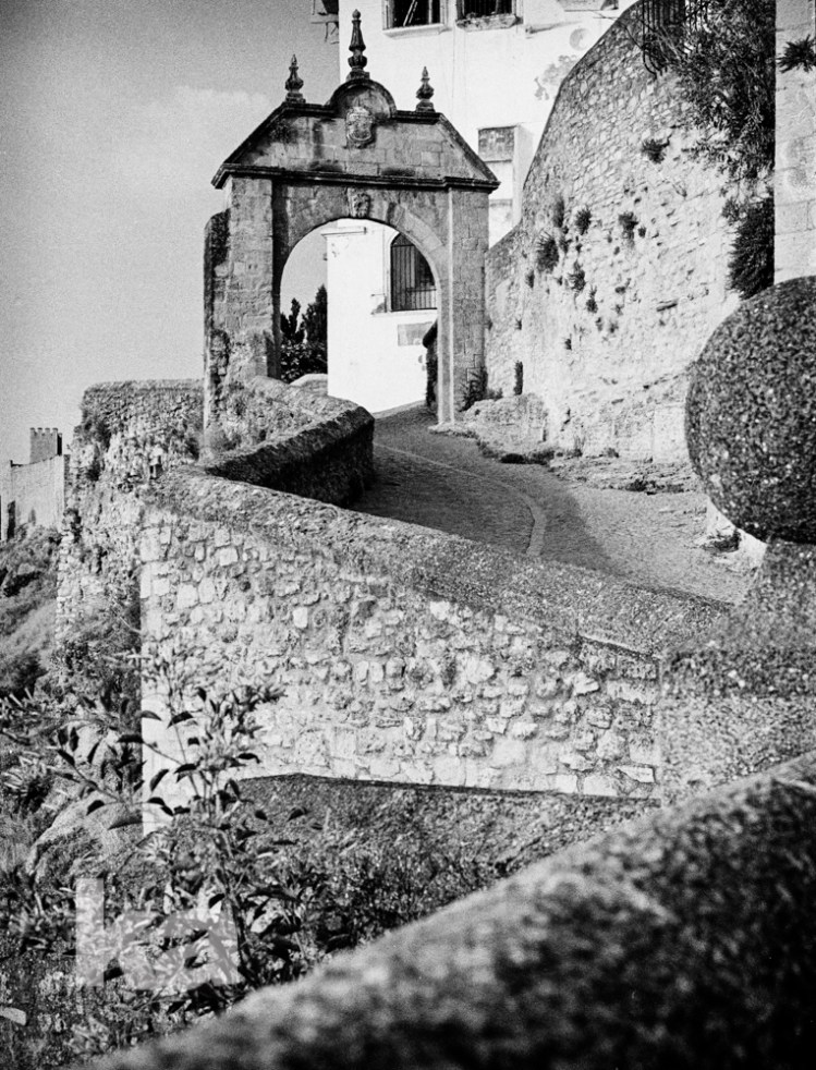 ronda archway